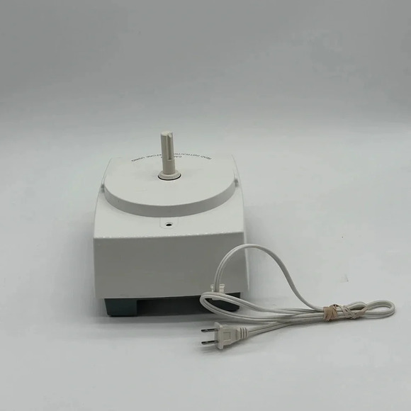 Vintage Cuisinart DLC-8E Food Processor Base Made in Japan - Picture 5 of 8